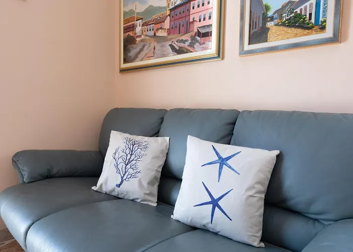 شقة Asfodelo 97 *